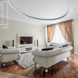 Староволынская 12к5, 3к, 130м, 12эт, 650к