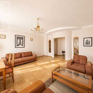 Заморенова 21, 4к, 180м², 9эт, 350к
