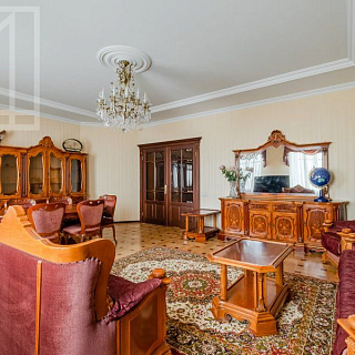 Заморенова 21, 4к, 150м, 8эт, 350к